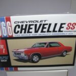 1966 CHEVROLET CHEVELLE SS HARDTOP CHEVY MODEL KIT AMT 1/25 SCALE